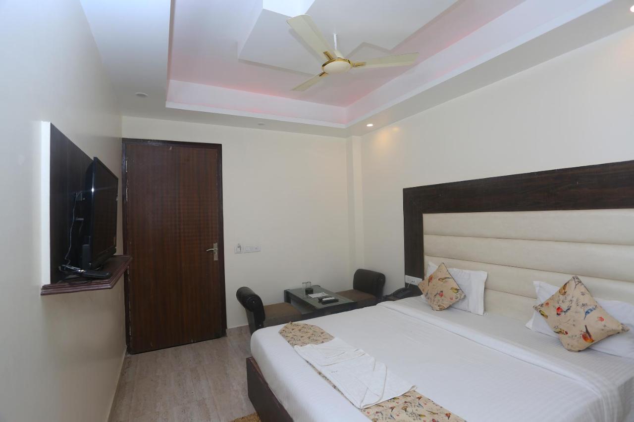 Hotel Raj Palace Mahipalpur Near Igi Airport Delhi Нью-Дели Экстерьер фото